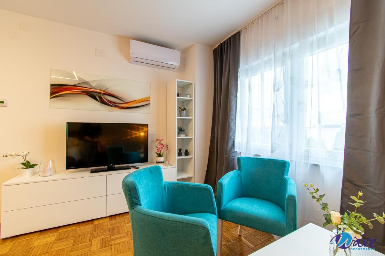 Modern Apartments Wave Near The Airport Велика-Горица Экстерьер фото